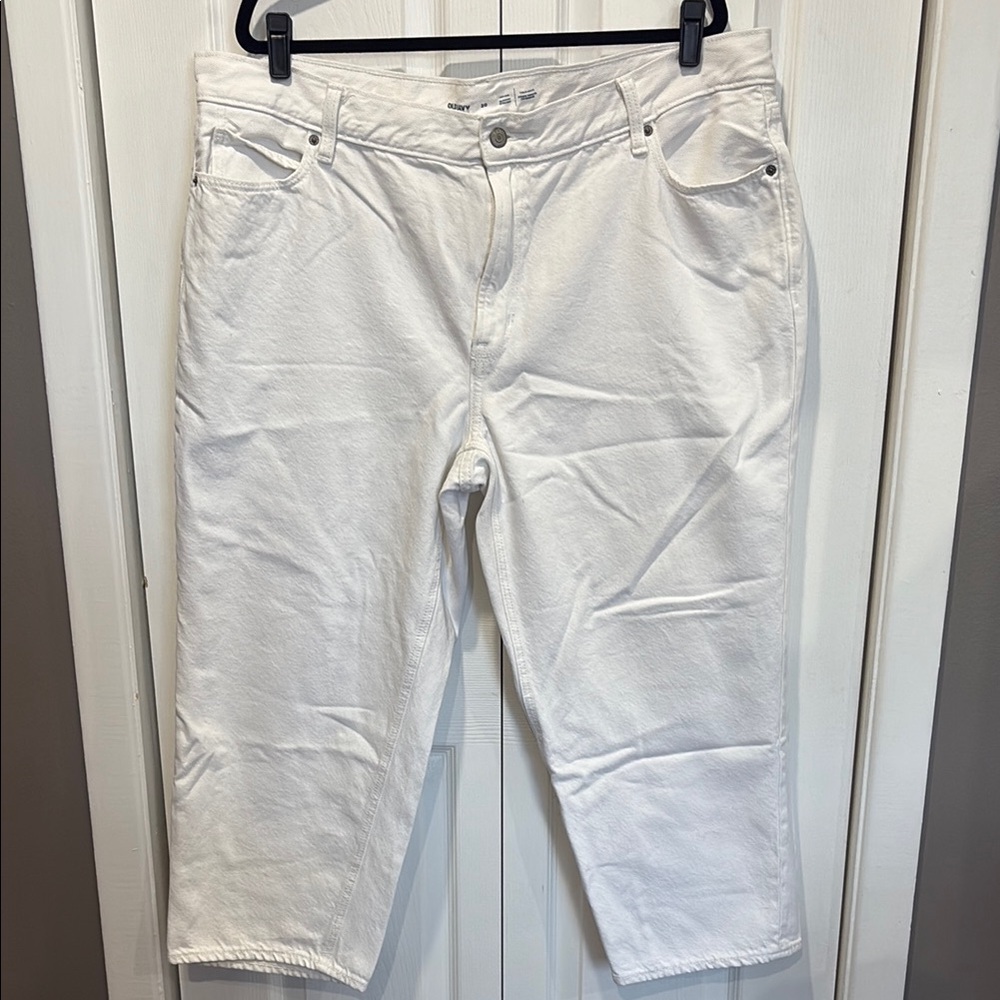 Old Navy White High-Rise Slouchy Straight Pants size 20
